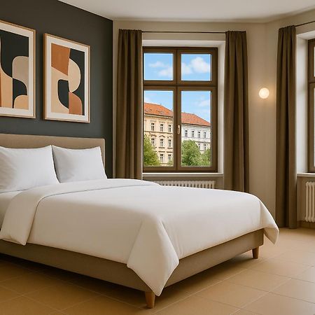 Bohemian Dreams Apartments And Suites By Dwellfort Prague Exterior photo